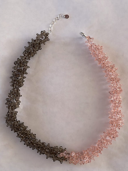 collier Assak brun rose