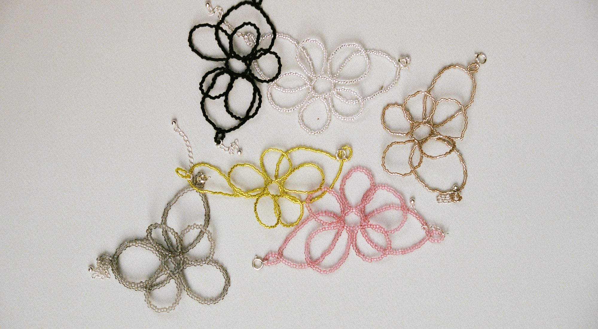 collier Ora bracelets fleurs